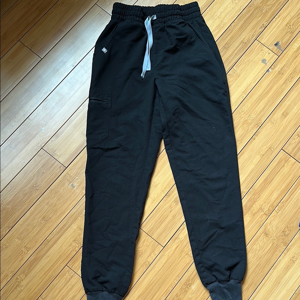 Figs jogger scrubs